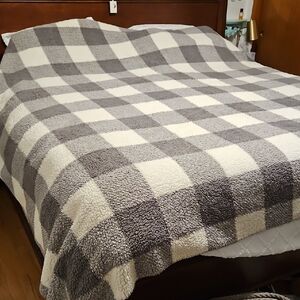 Pendelton King Blanket